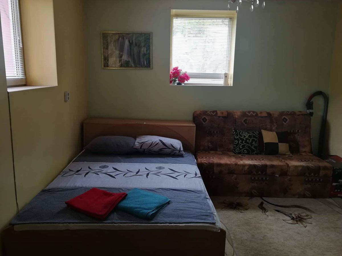 Two Bedroom Townhouse Mika Ruse Ngoại thất bức ảnh